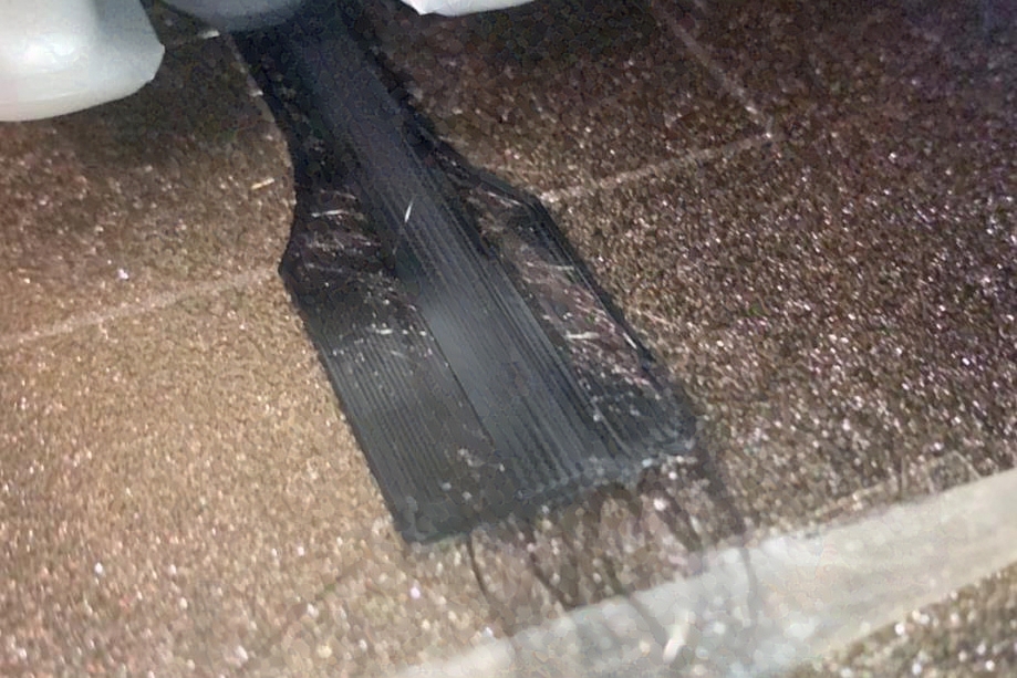 Partially printed ISO test strip with carbon fiber pinned by perimeter walls