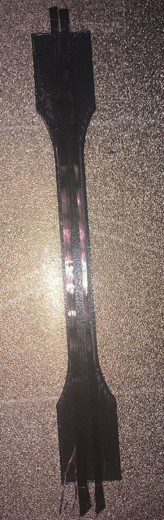 Thick carbon fiber bundle that prevents matrix adhesion