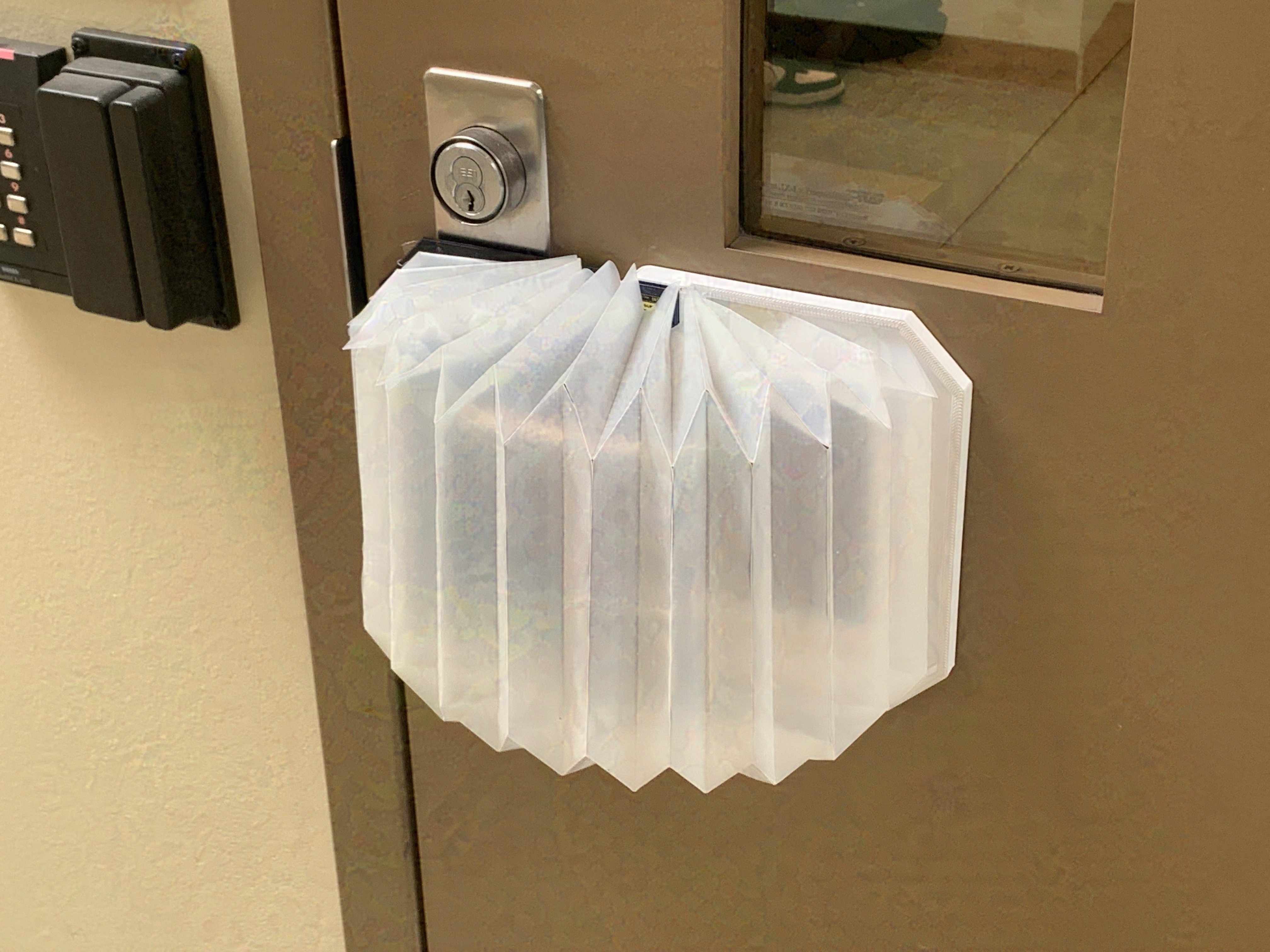 Device closed, deployed and sterilizing